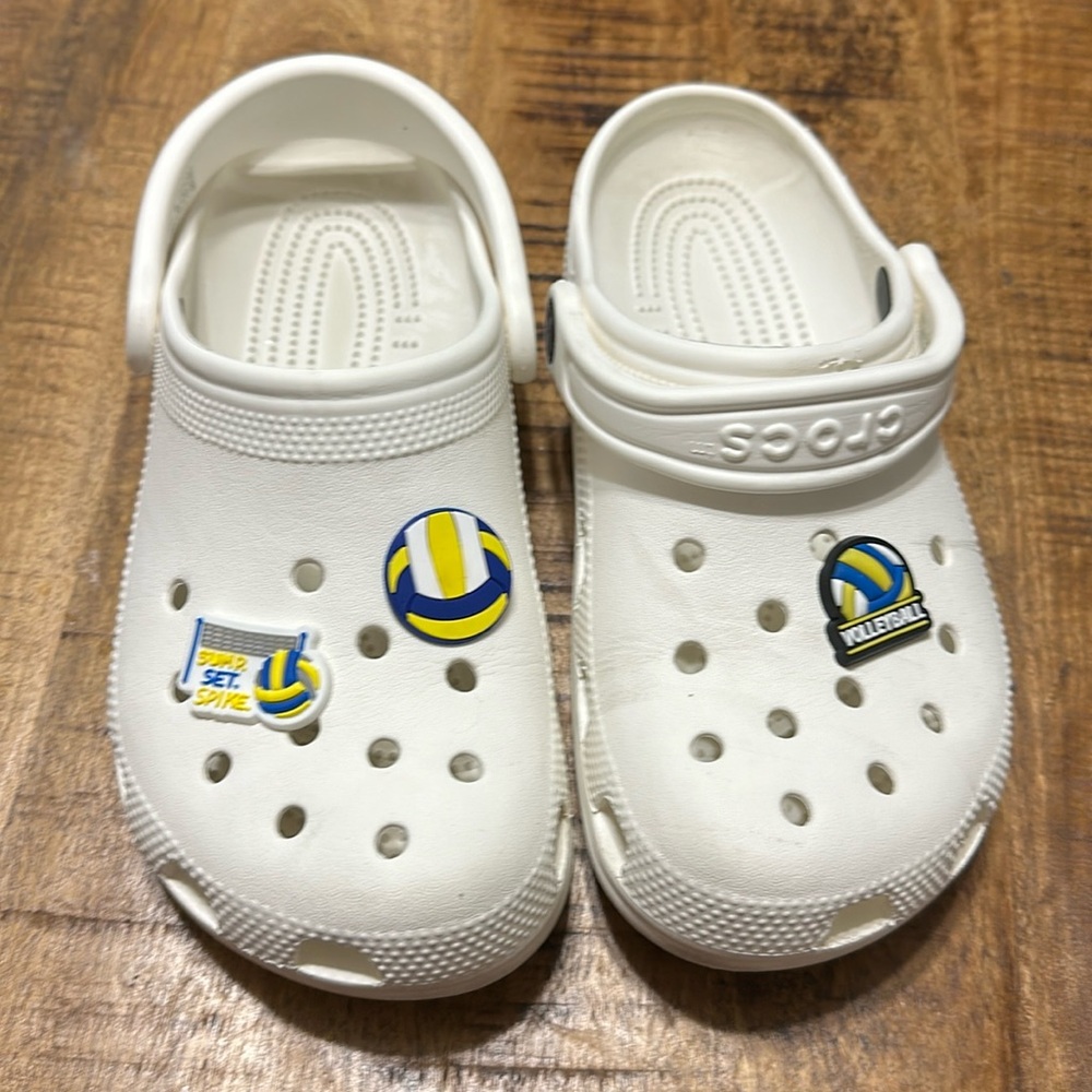 Crocs white size 4
